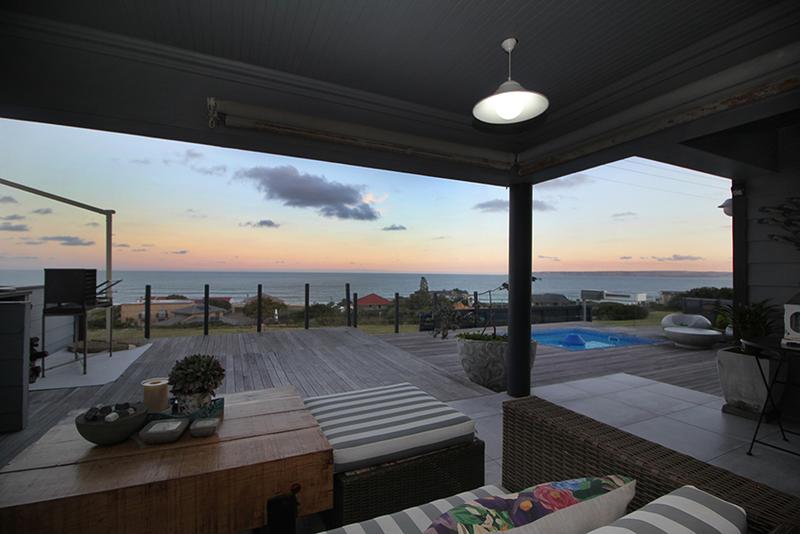 6 Bedroom Property for Sale in Reebok Western Cape